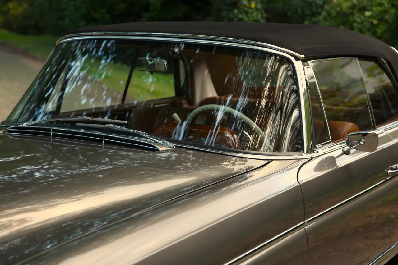 Mercedes-Benz 300 SE Cabriolet, foto 10