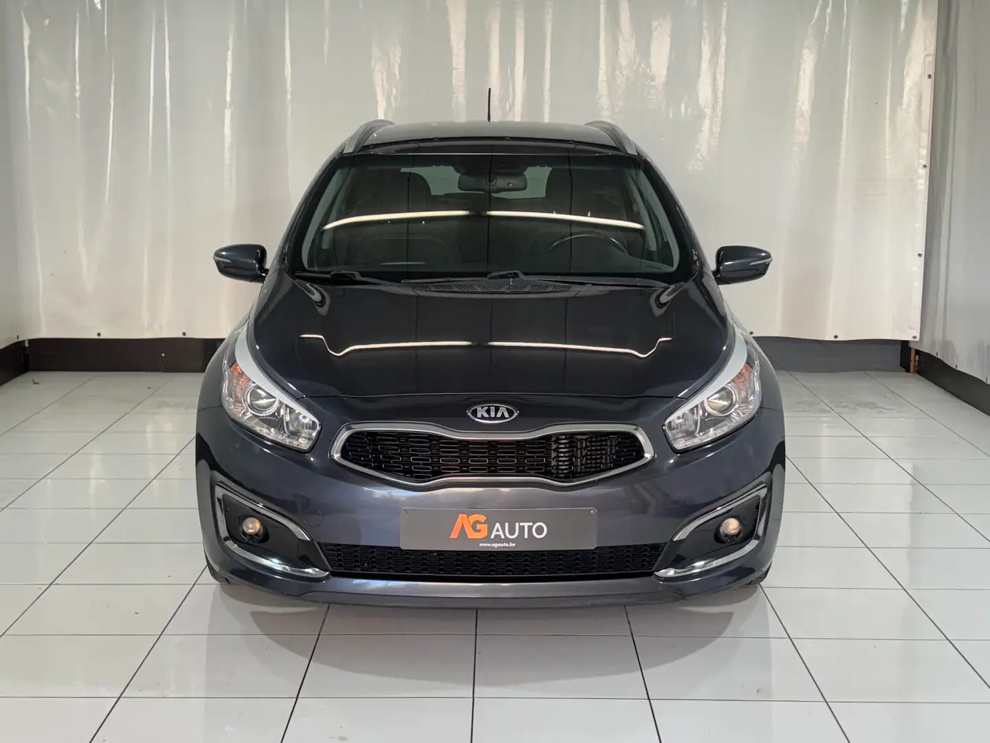 Kia Ceed SW / cee'd SW 1.6 CRDi * GPS * Bluetooth * Caméra - 2