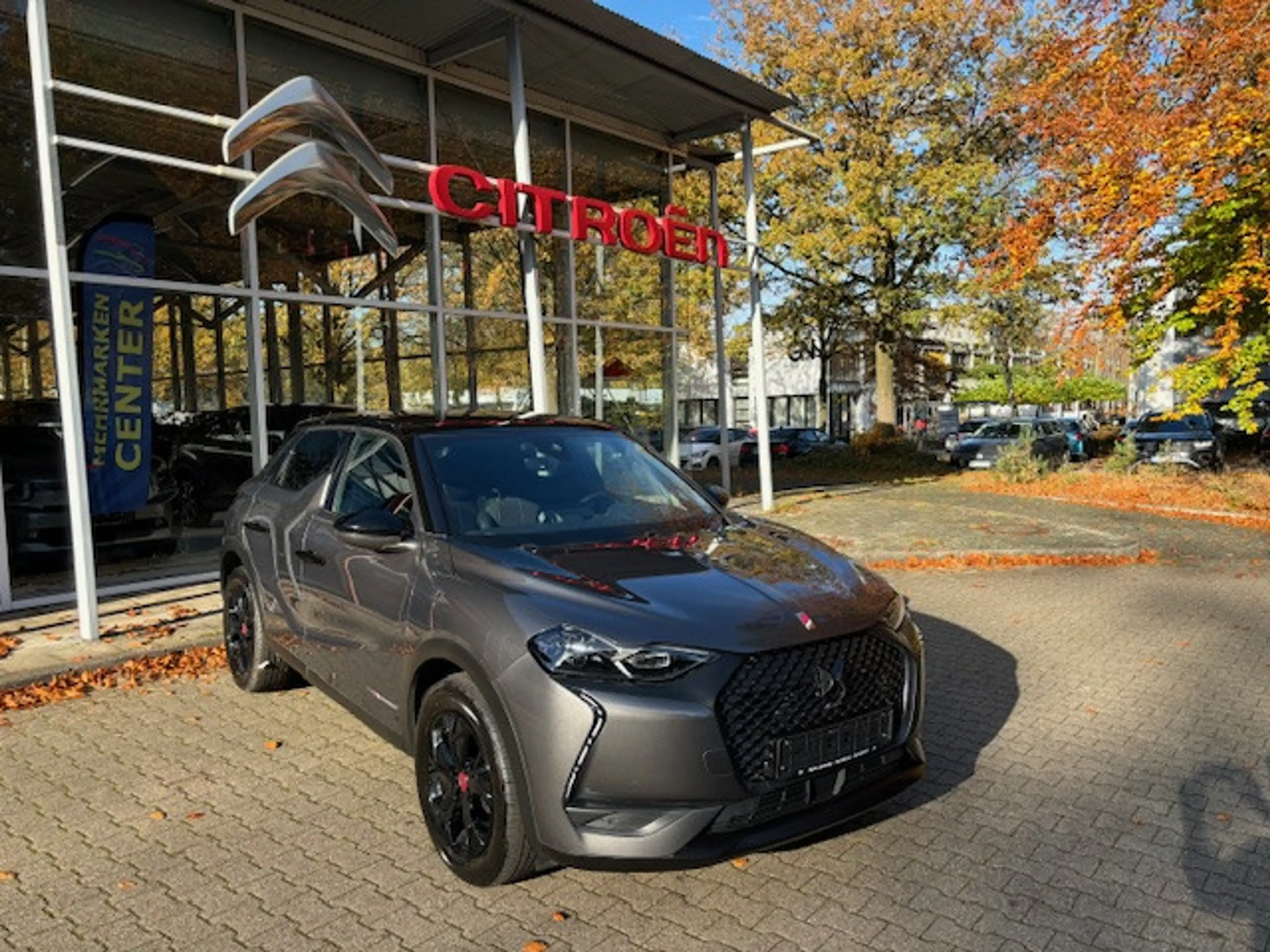 DS Automobiles DS 3 Crossback PT130 EAT8 Performance Line