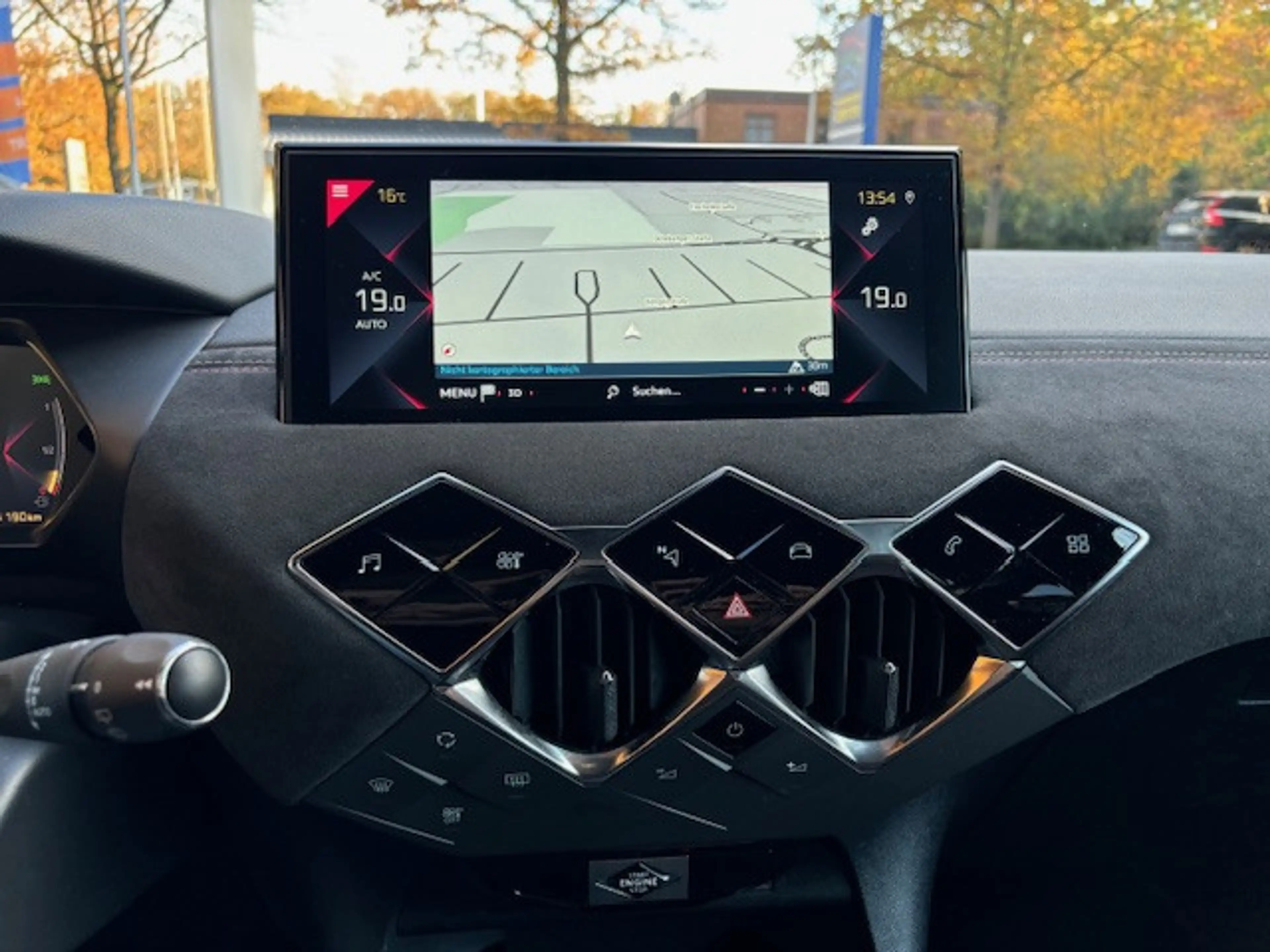 DS Automobiles DS 3 Crossback PT130 EAT8 Performance Line — photo 12