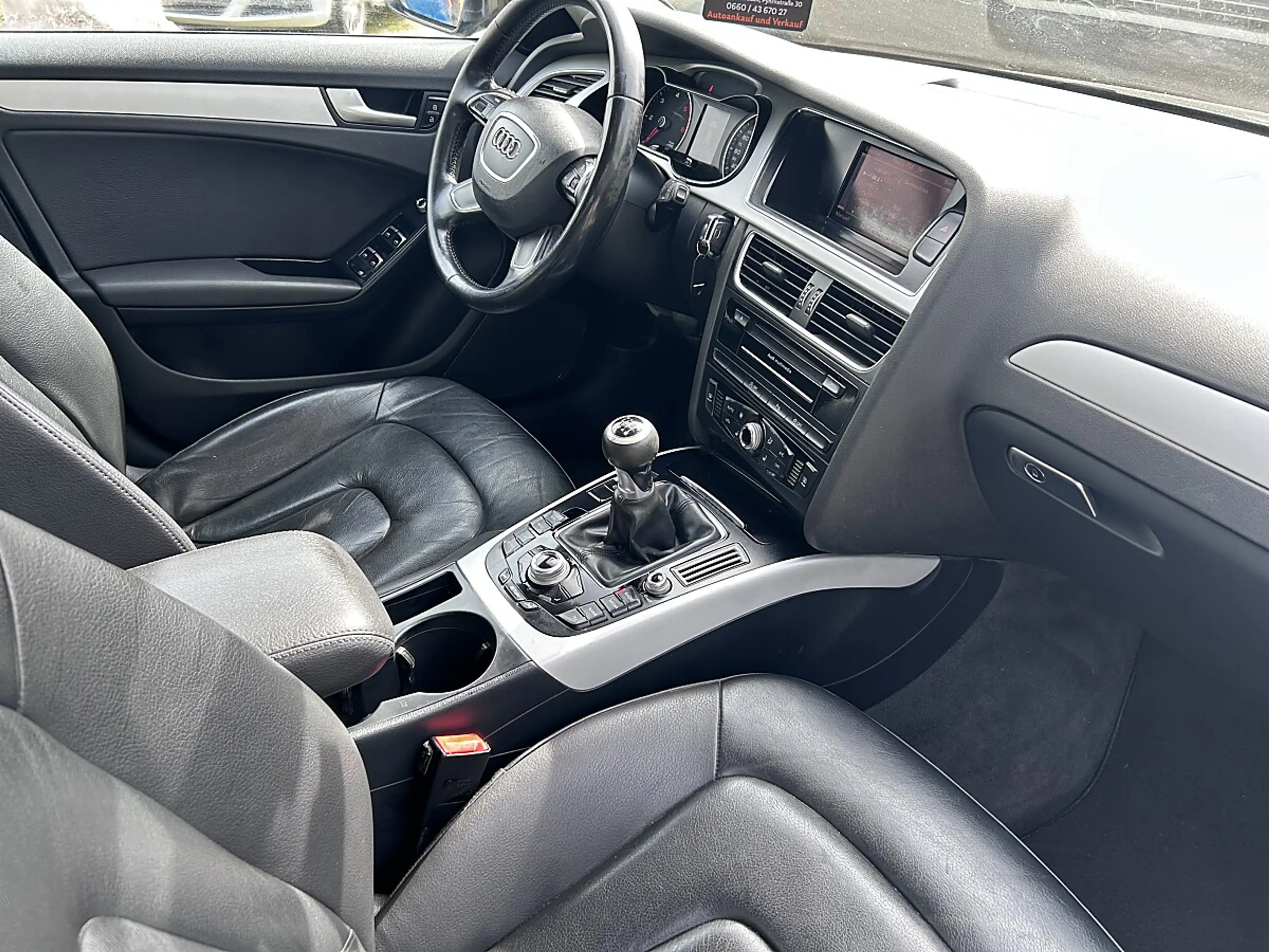 Audi A4 Avant 2,0 TDI S-Line — photo 15