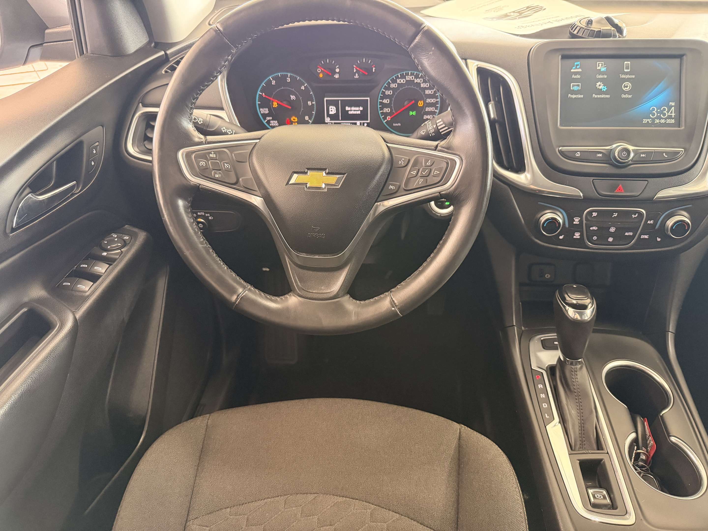 2018 Chevrolet Equinox LT - Image 15