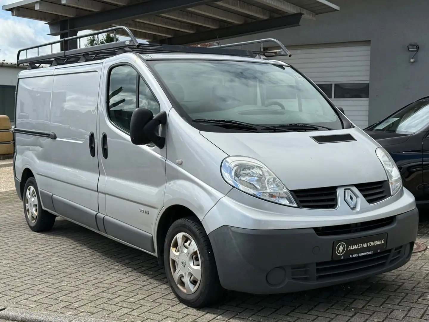Renault Trafic Kasten L2H1 2,9t /19%/1.Hd/Tempomat/Klima Gris - 1