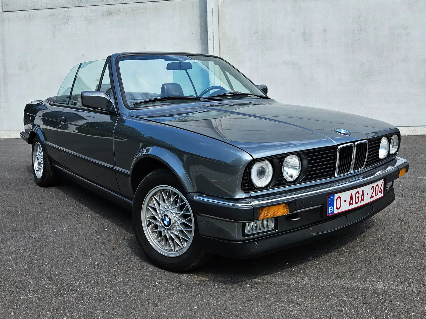 BMW 320 Grau - 1