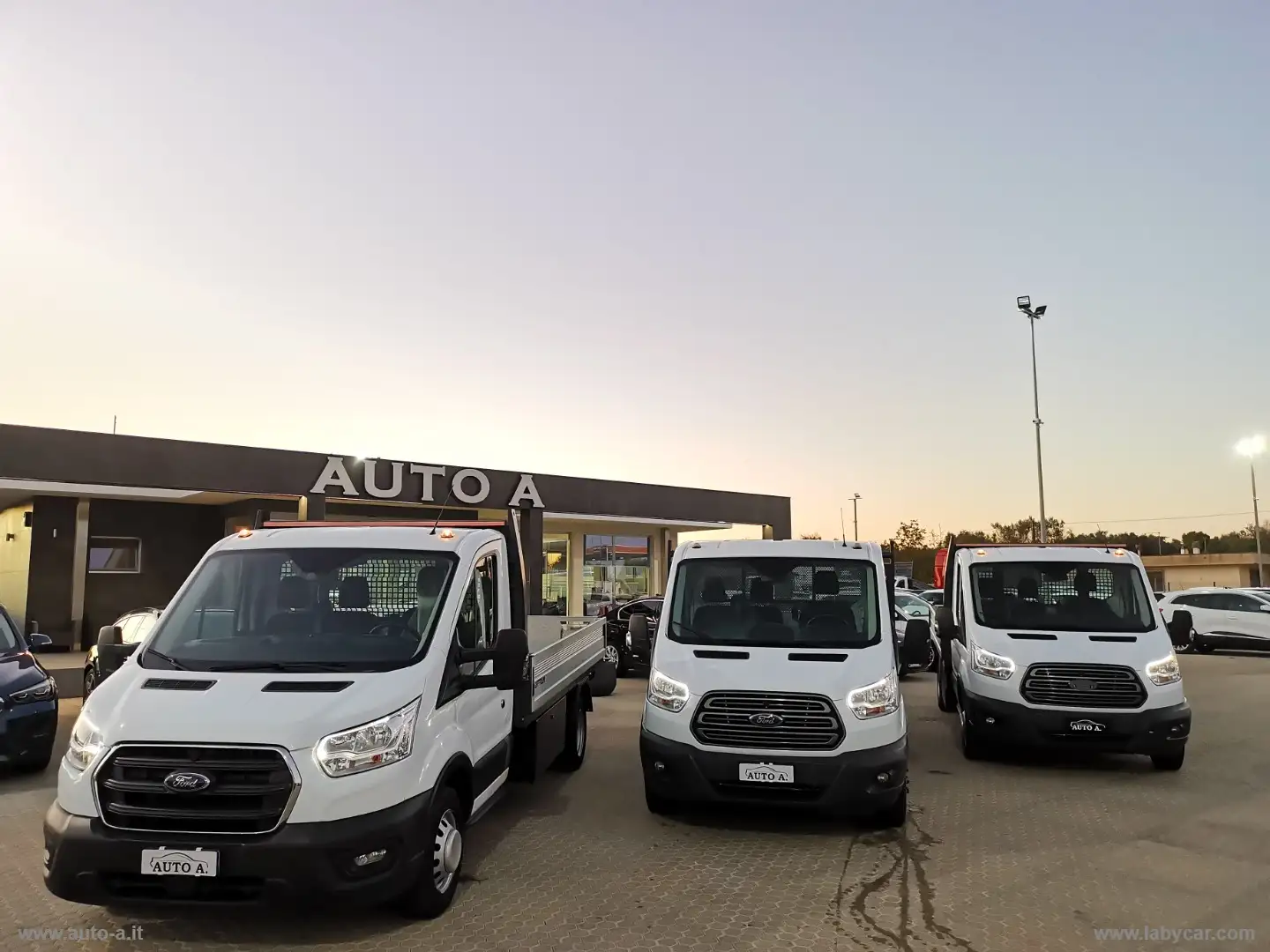 Ford Transit TRANSIT 2.0 TDCI 130CV CASSONE FISSO Blanc - 1