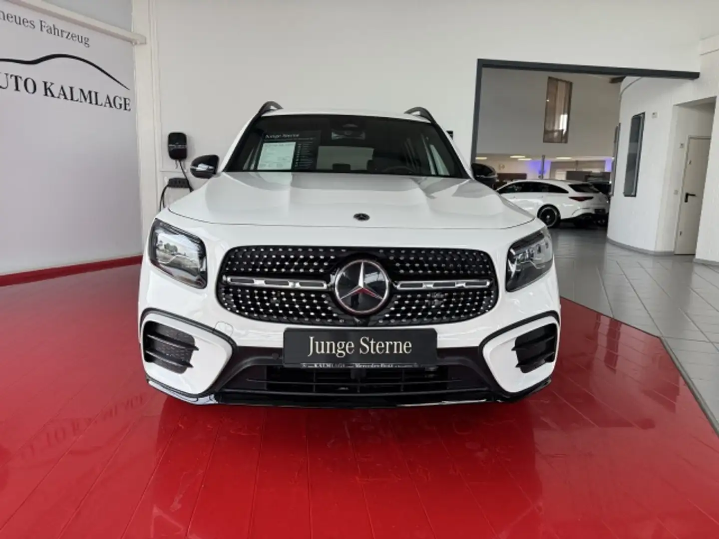 Mercedes-Benz GLB 220 GLB 220 4M AMG AHK+DISTRONIC+MULTIBEAM+STANDHZG. Blanc - 2