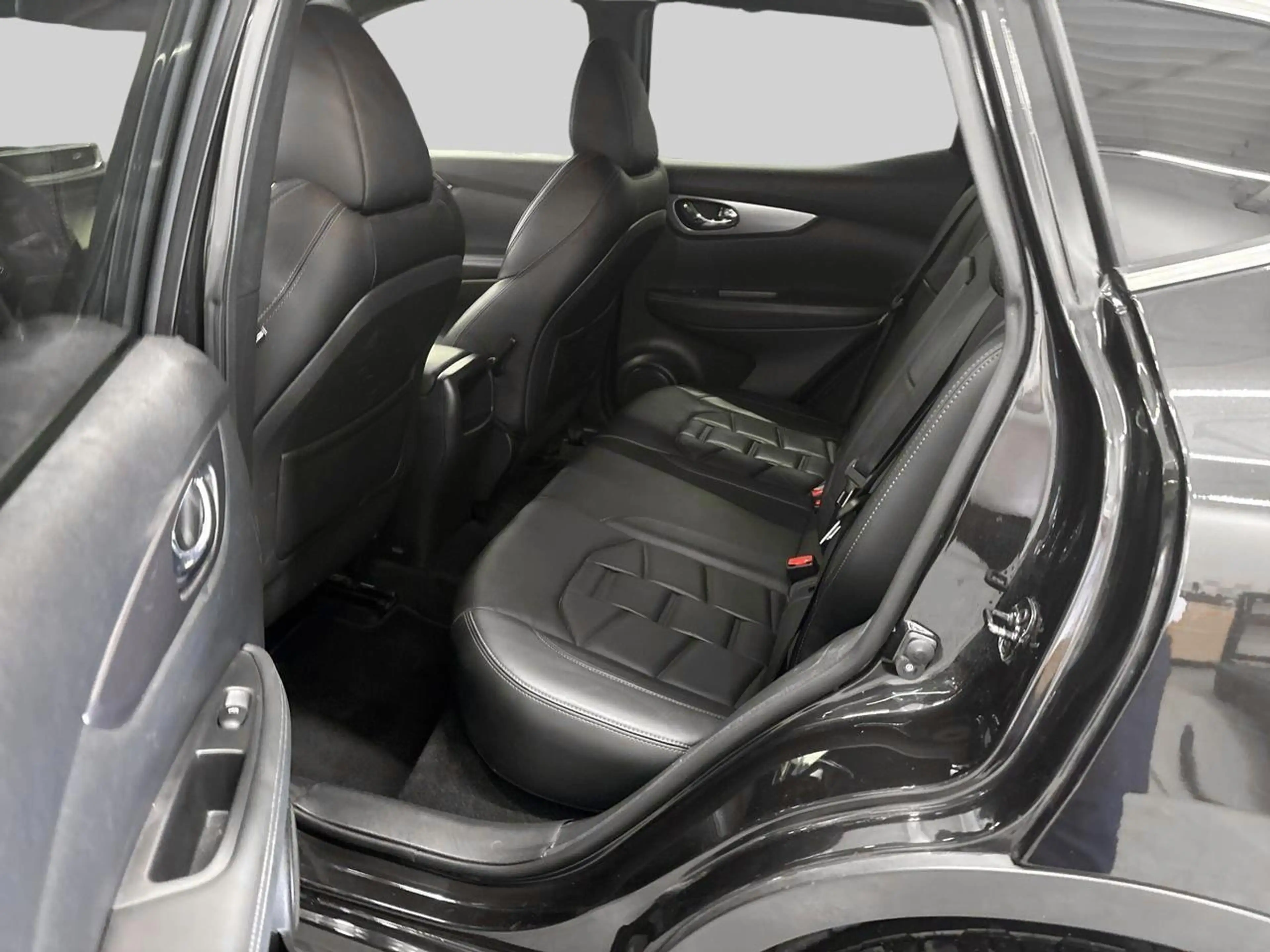 Nissan Qashqai 1.2 DIG-T Tekna+ Xtronic — photo 14