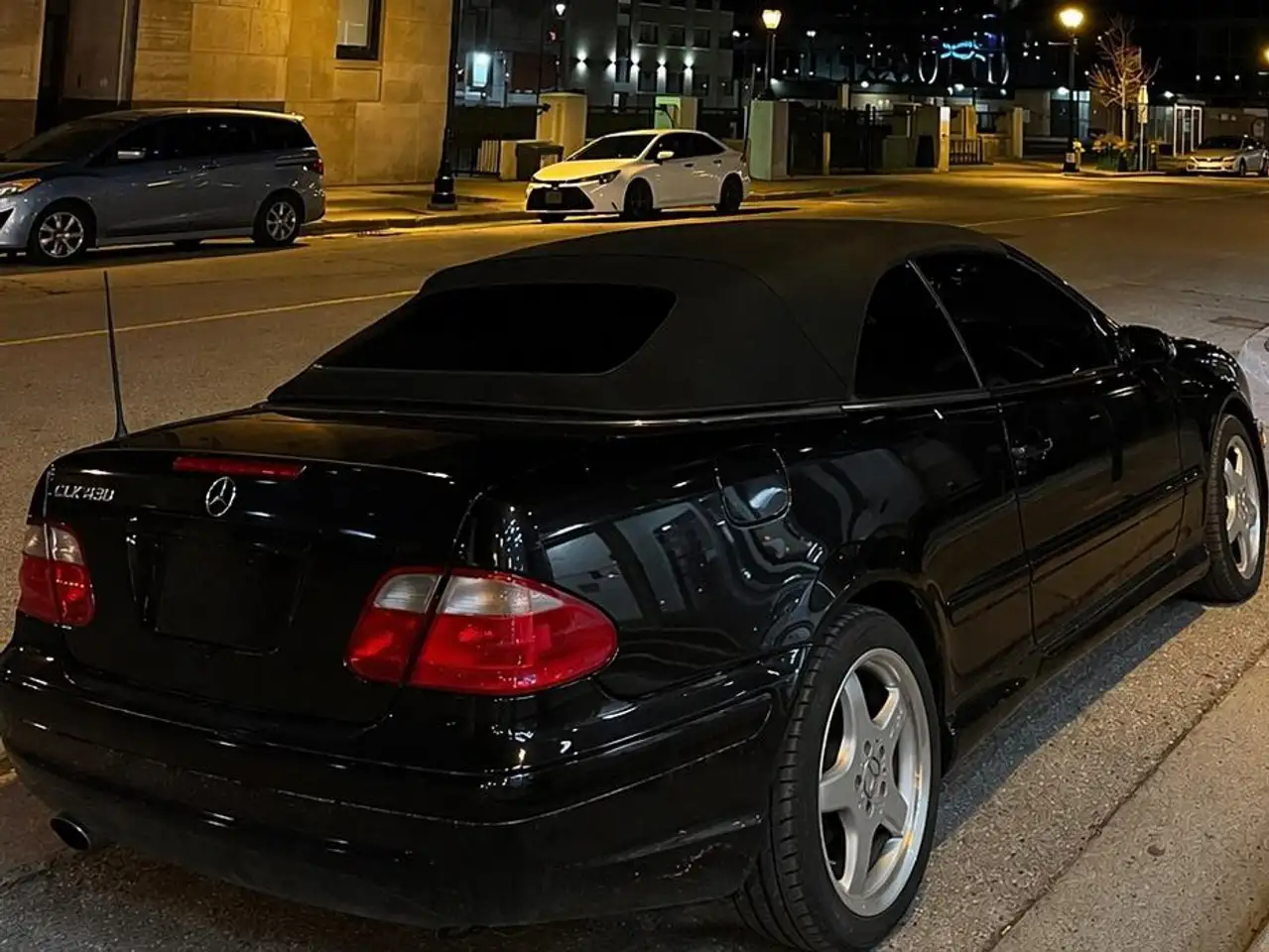Mercedes-Benz CLK снимка Mercedes-Benz CLK