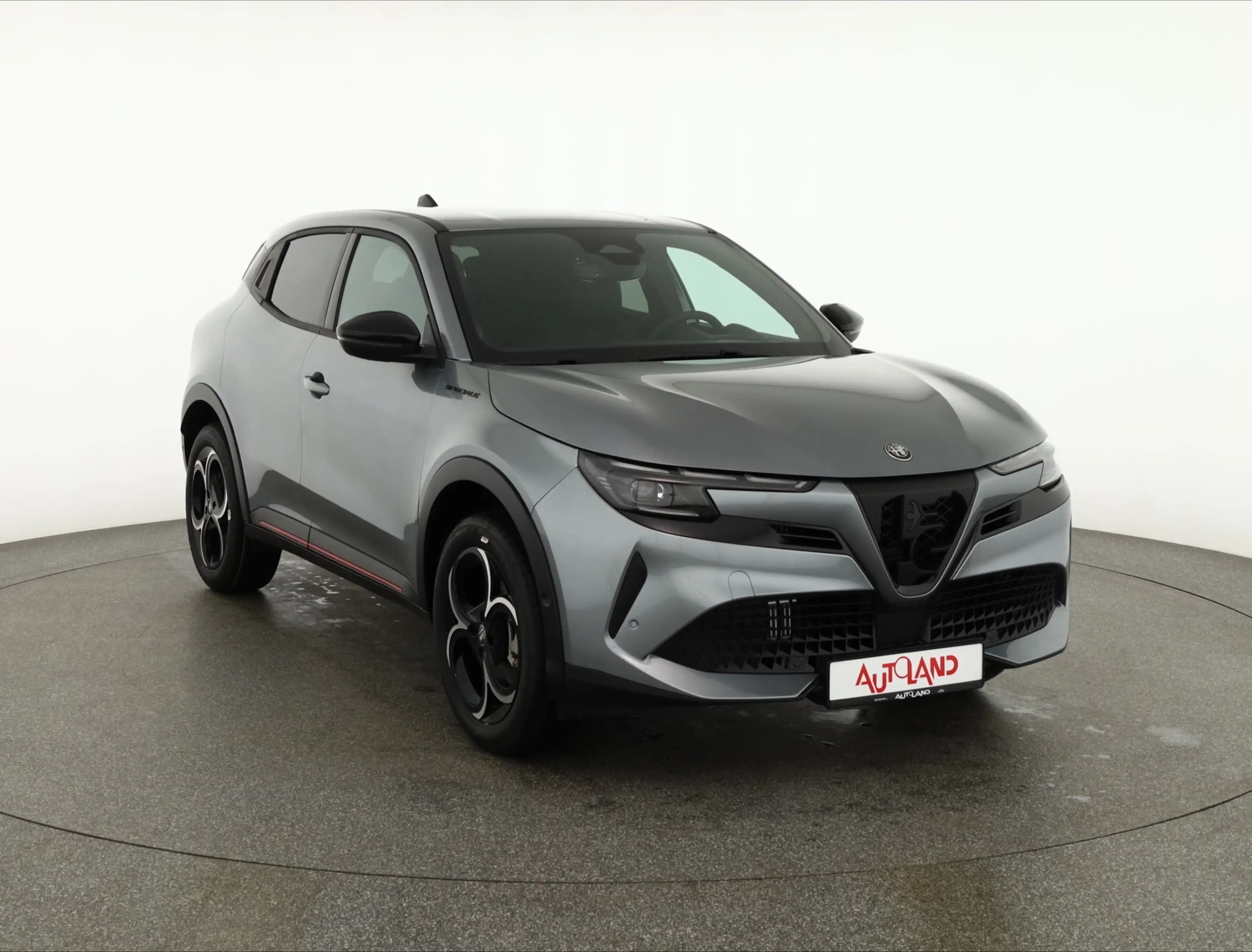 Alfa Romeo Junior Ibrida Speciale 1.2 VGT LED ACC Navi — photo 8
