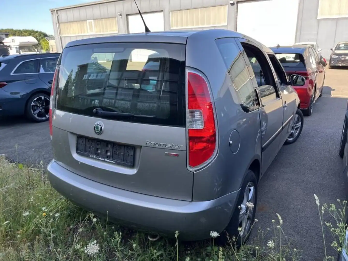 Skoda Roomster Comfort Plus Edition Pano Klima Grau - 2