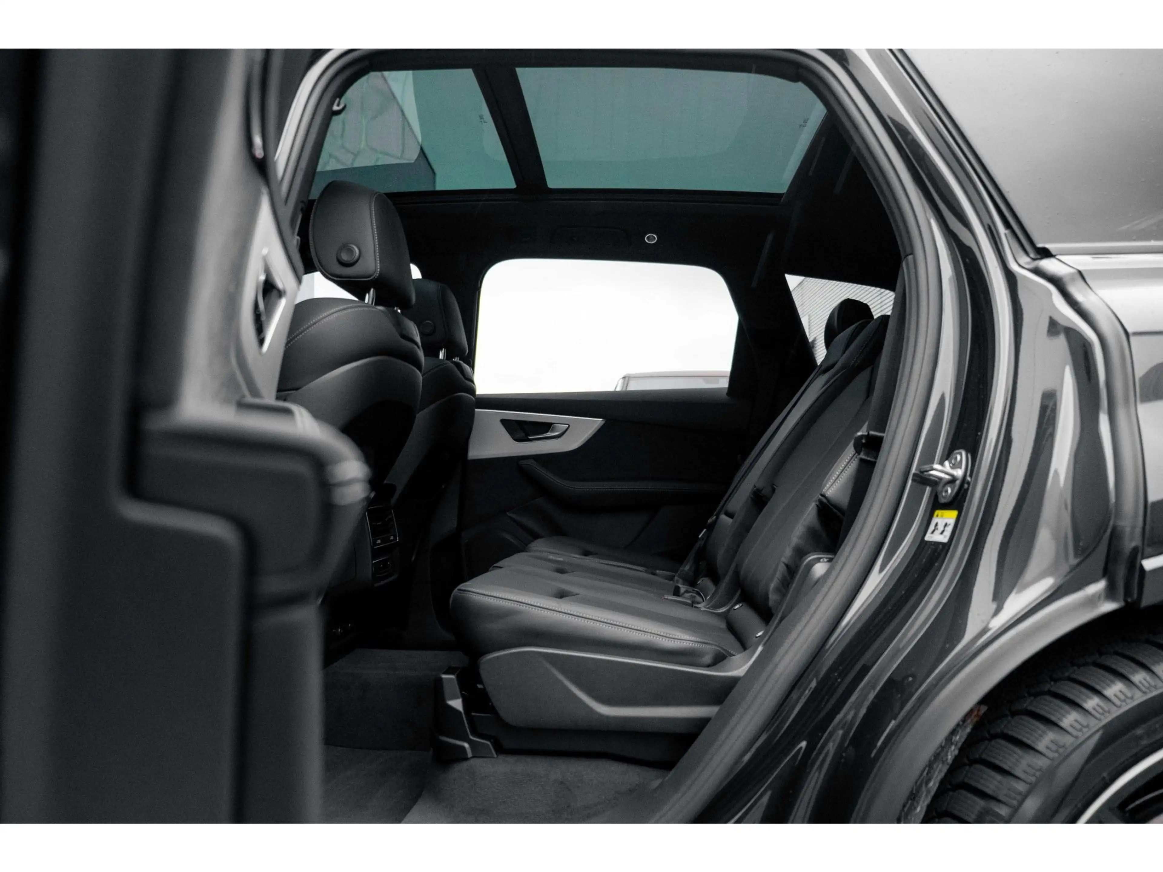 Audi Q7 55 TFSI e quattro Pro Line S | Apple Carplay/Andro — photo 36