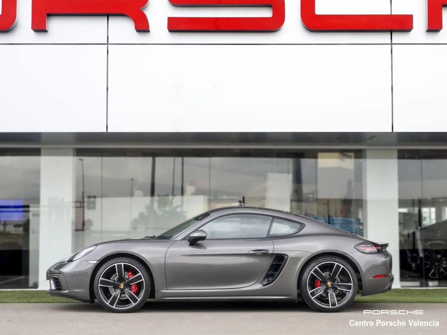 Porsche Cayman S PDK Grijs - 2