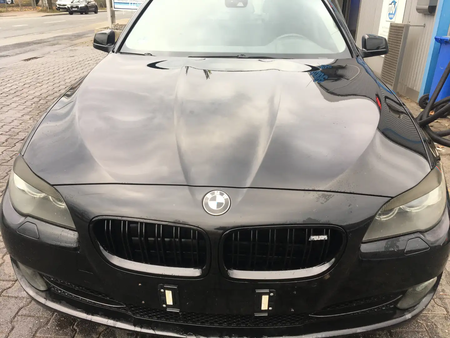 BMW 530 d LIMOUSINE KLIMA NAVI SCHIEBEDACH XENON ALU EURO5 Schwarz - 2