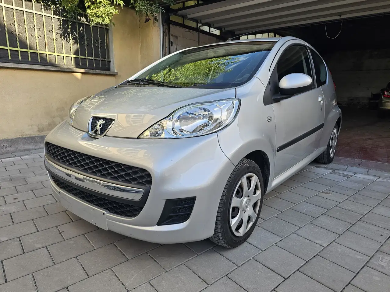 Peugeot
