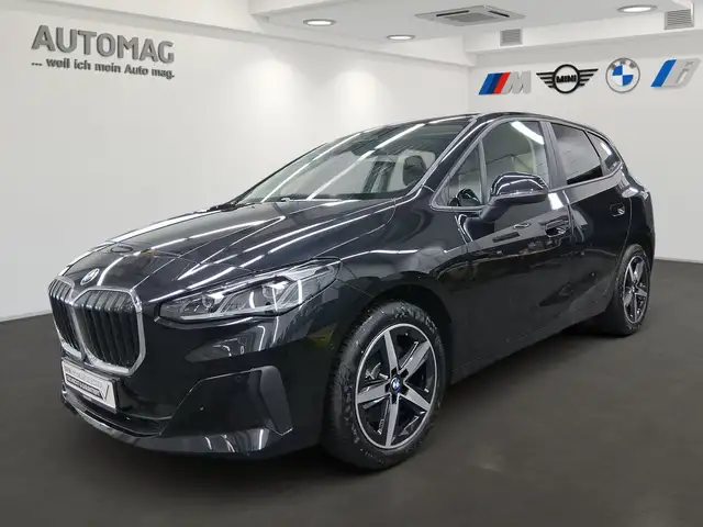 BMW 223 d xDrive Active Tourer*Aut.*Navi*LED*ParkAssist*DA