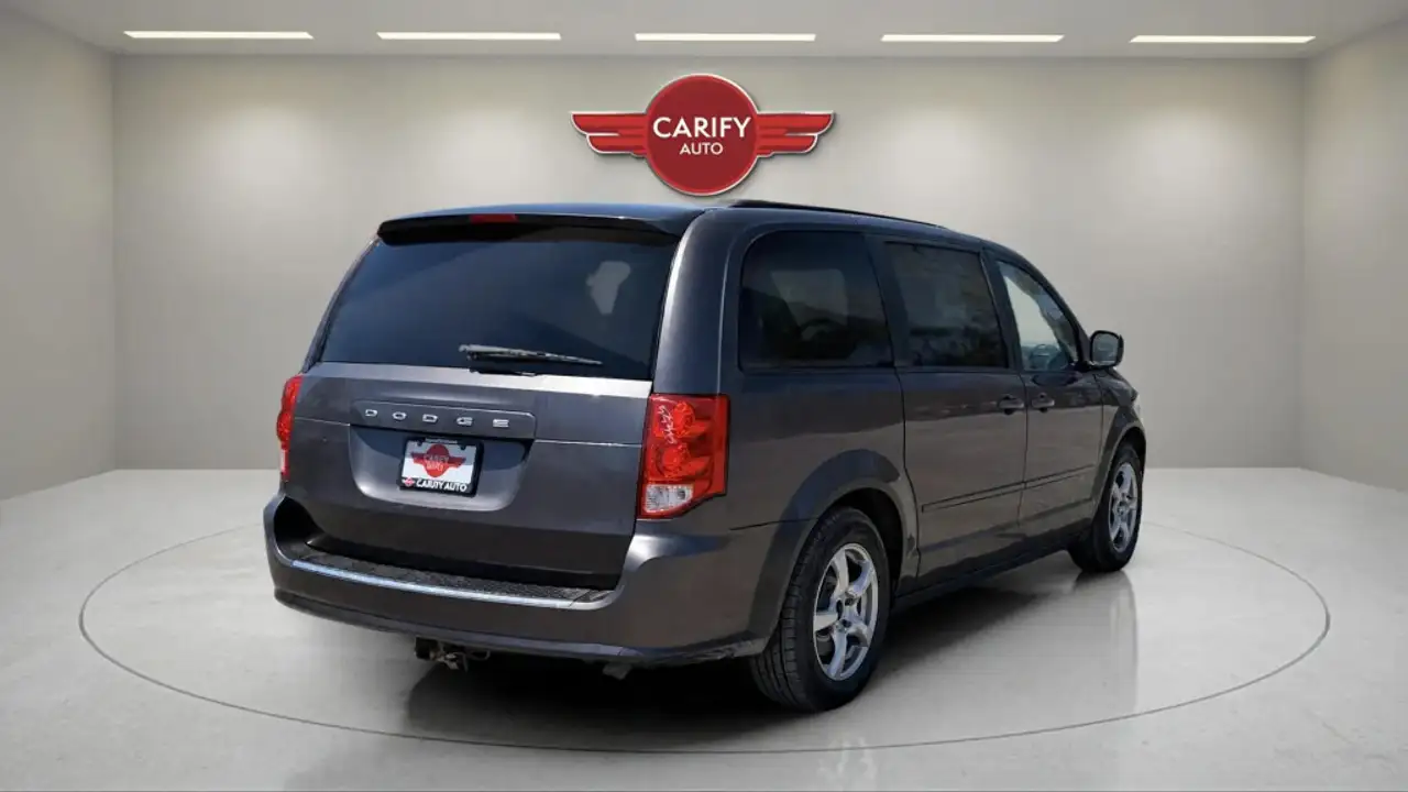 Dodge Grand Caravan снимка Dodge Grand Caravan