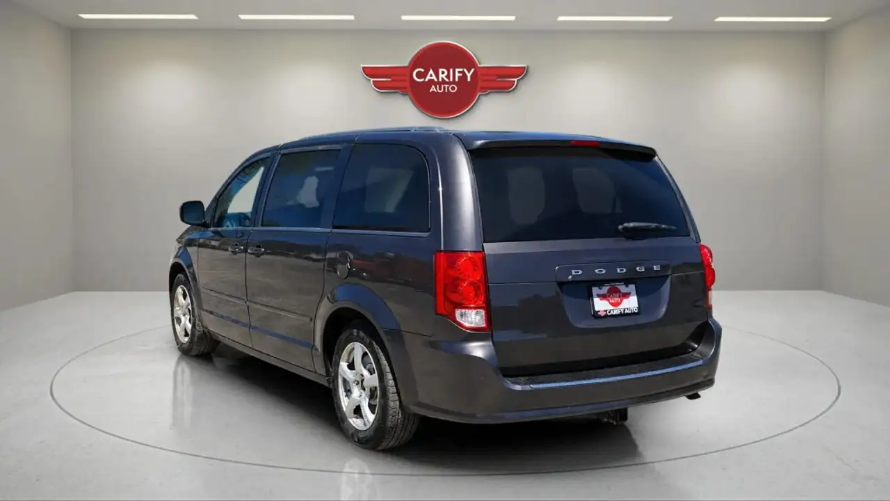 Dodge Grand Caravan снимка Dodge Grand Caravan
