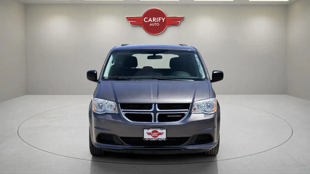 Dodge Grand Caravan снимка Dodge Grand Caravan