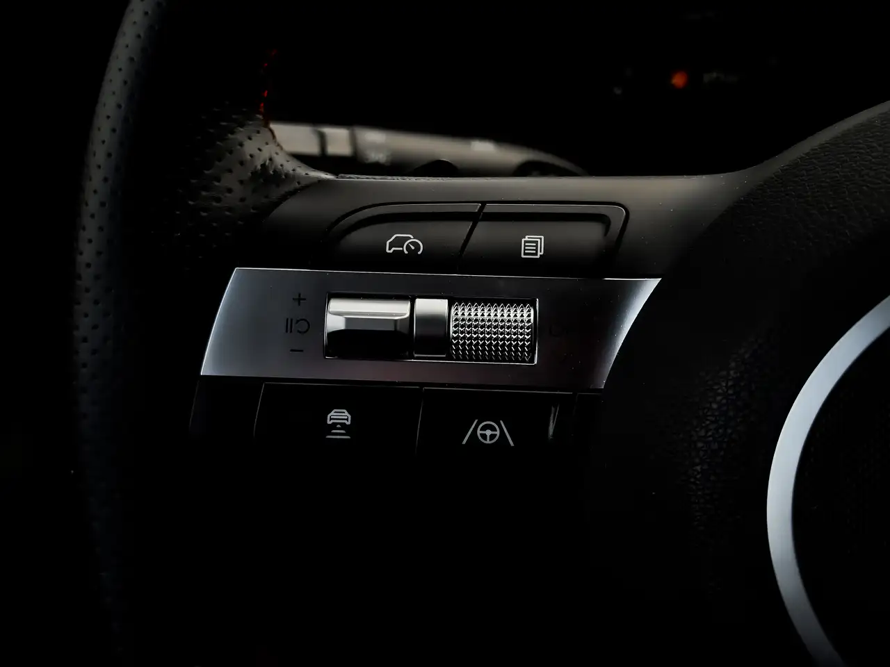 Hyundai KONA photo Hyundai KONA