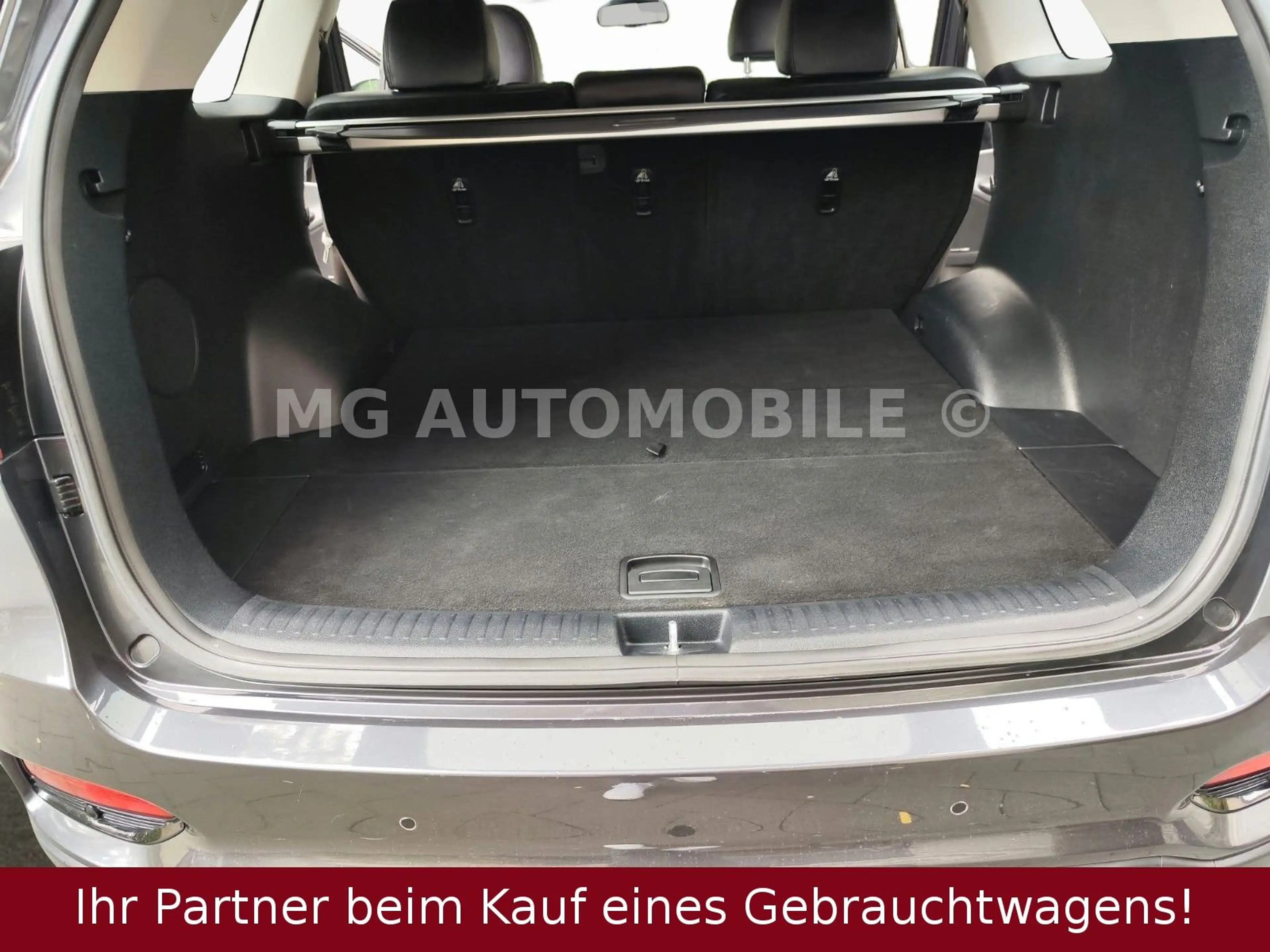 Kia Sorento 2.2 CRDi AWD Aut. Platinum Edition 1.Hd — photo 9