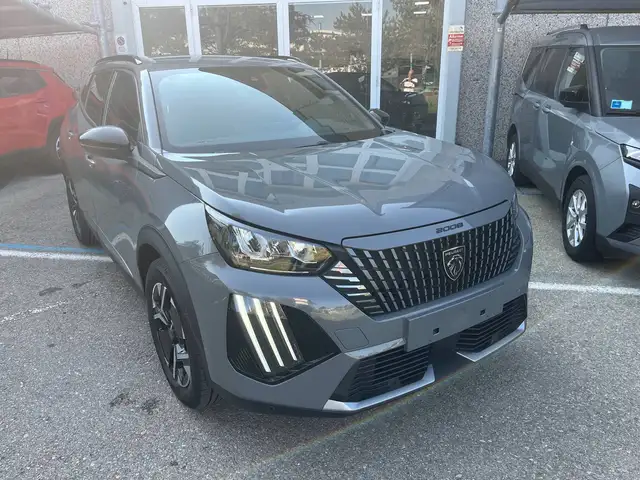 Peugeot 2008 2008 1.2 puretech Allure EAT8
