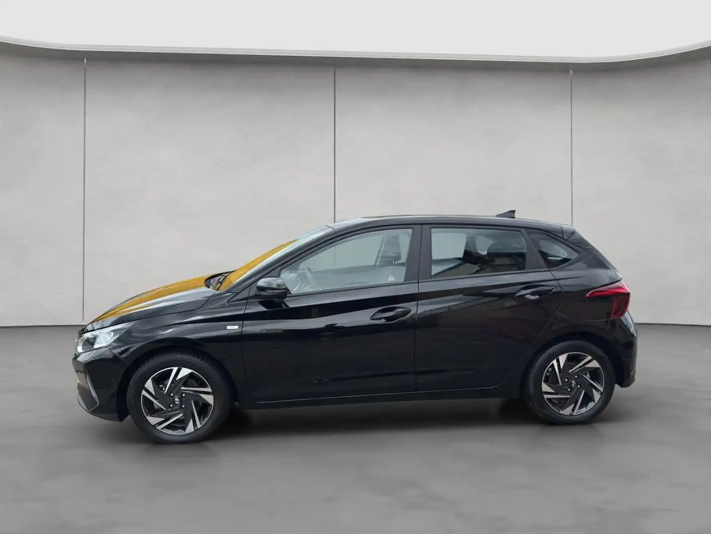 Hyundai i20 1.0 T-GDI 48V-Hybrid DCT Trend Black - 2