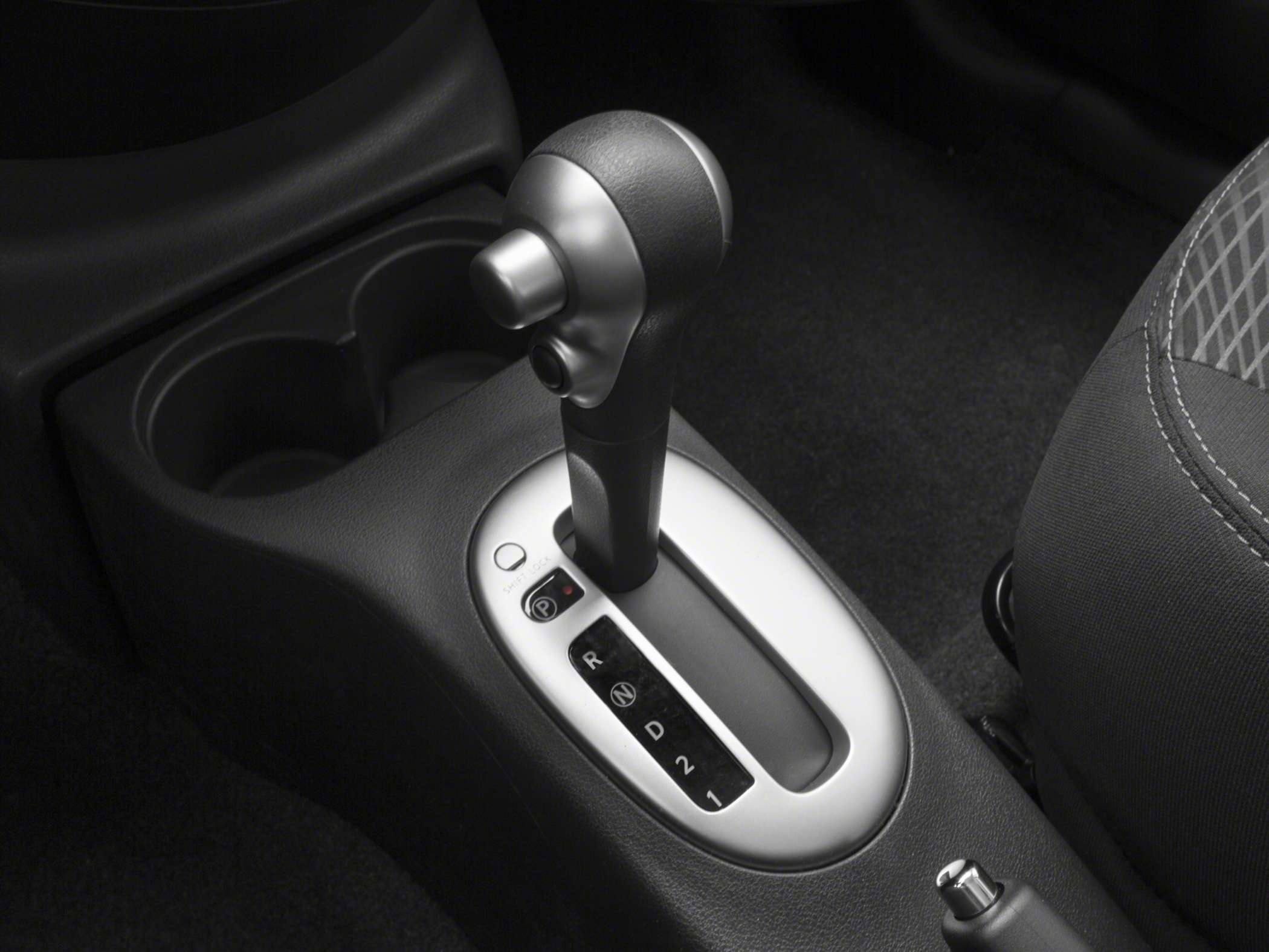 2015 Nissan Micra SV Back Up Camera Low Kms! photo 7