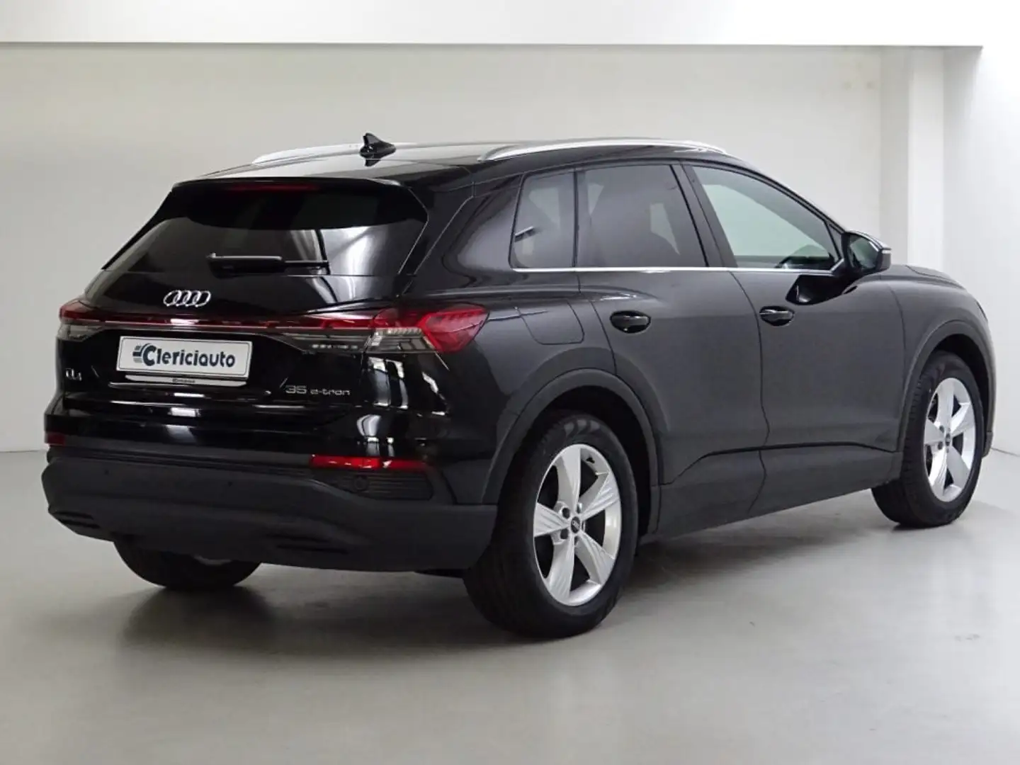 Audi Q4 e-tron Q4 35 e-tron Schwarz - 2