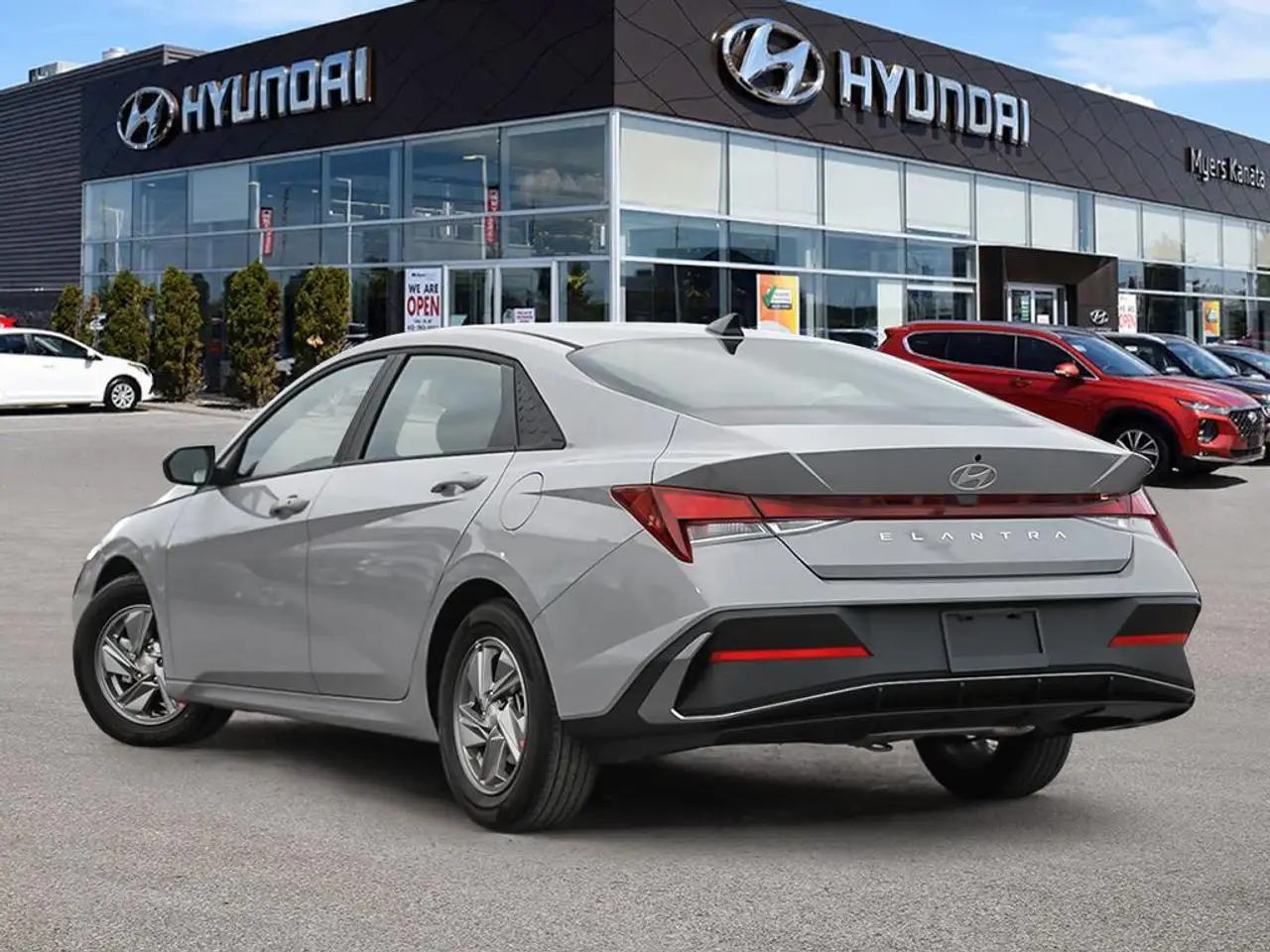 Hyundai ELANTRA снимка Hyundai ELANTRA