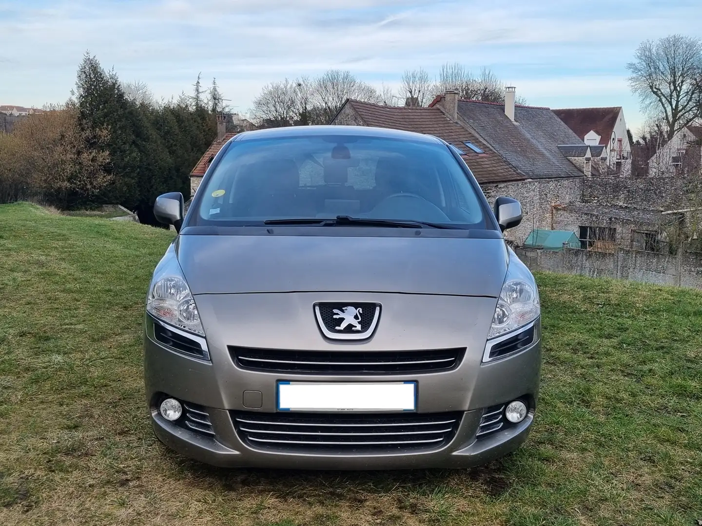 Peugeot 5008 1.6 HDI 115 FAP BUSINESS PACK Gris - 2