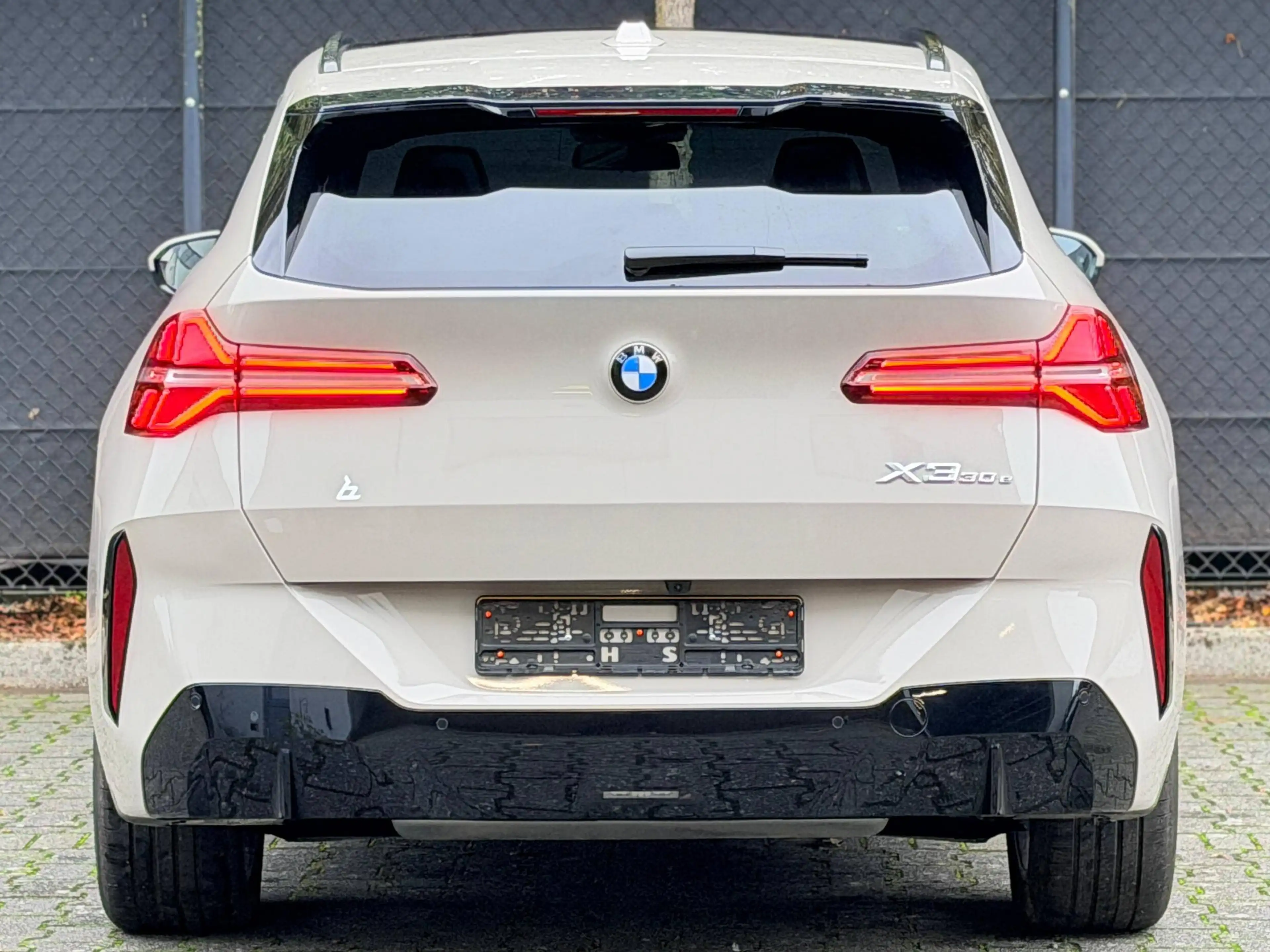 BMW X3 X3 PHEV xDrive30e MSport Luxury Pano HUD HK ACC 360View — photo 7