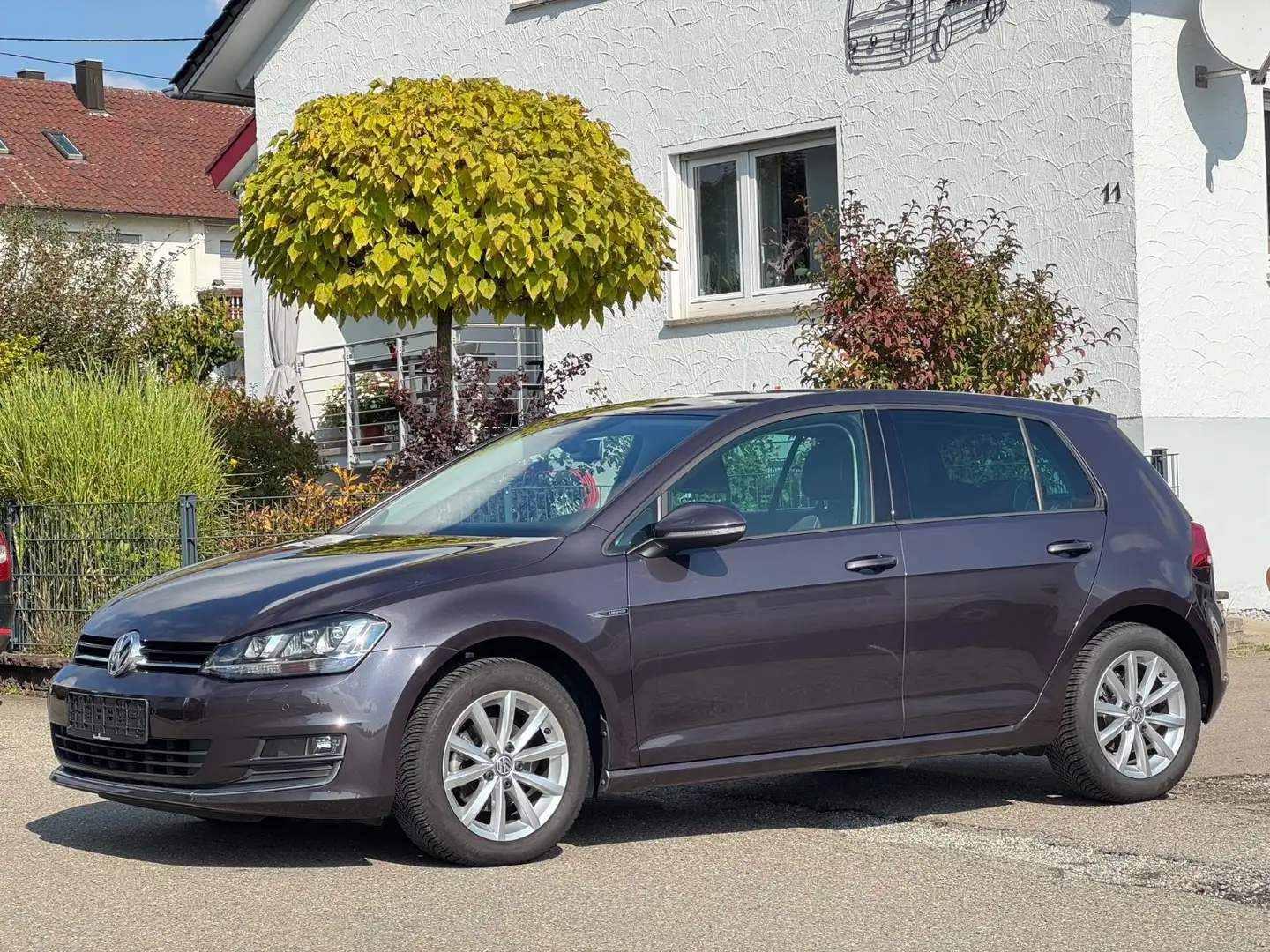 Volkswagen Golf 7 Lim. 1.2 Lounge | SCHECKHEFT | GARANTIE | Grijs - 1