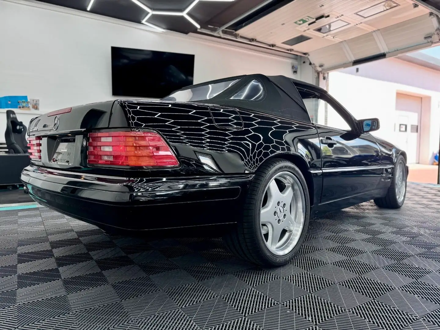 Mercedes-Benz SL 600 V12 Cabrio AMG XENON/SHZ/18ZOLL/ Schwarz - 2