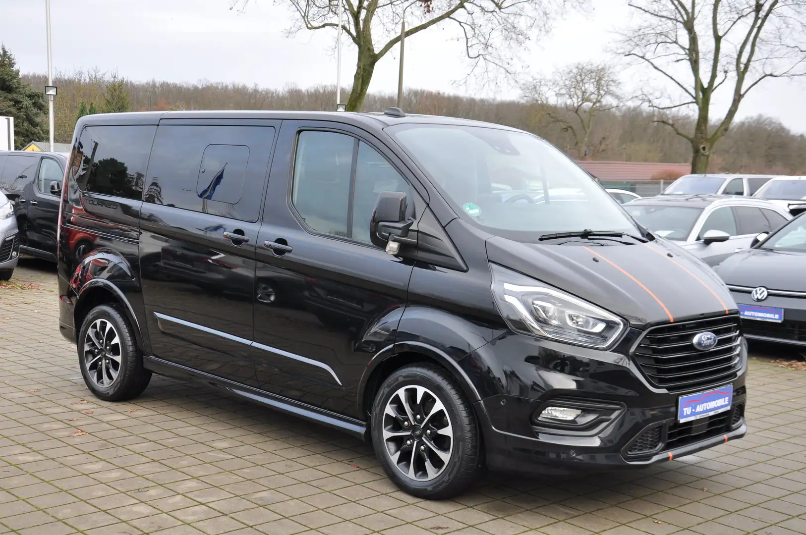 Ford Tourneo Custom Tourneo Custom SPORT 320 L1 BIX-ACC-AHK-NAV-KAM Noir - 1