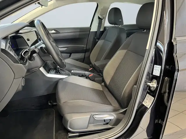 Volkswagen Polo view 7
