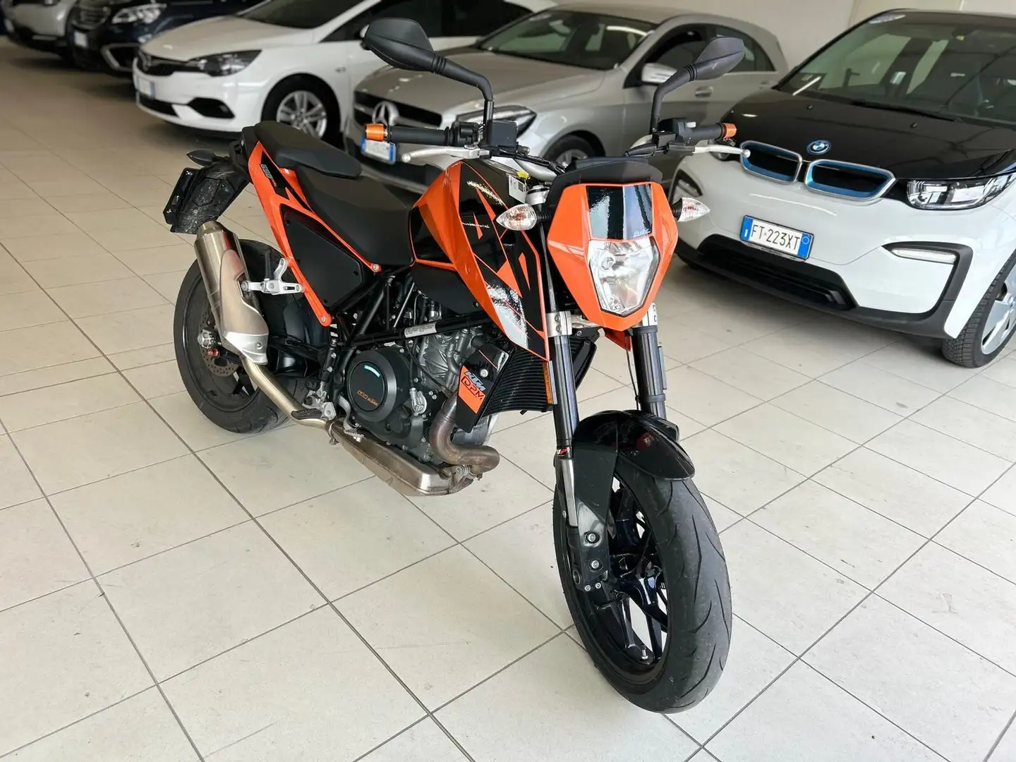 KTM 690 Duke 73 cv ABS Portocaliu - 1