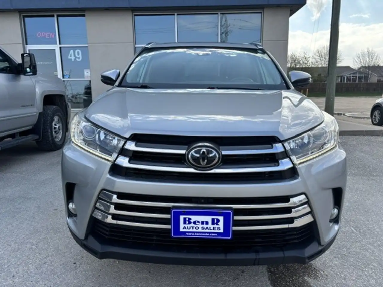 Toyota Highlander снимка Toyota Highlander