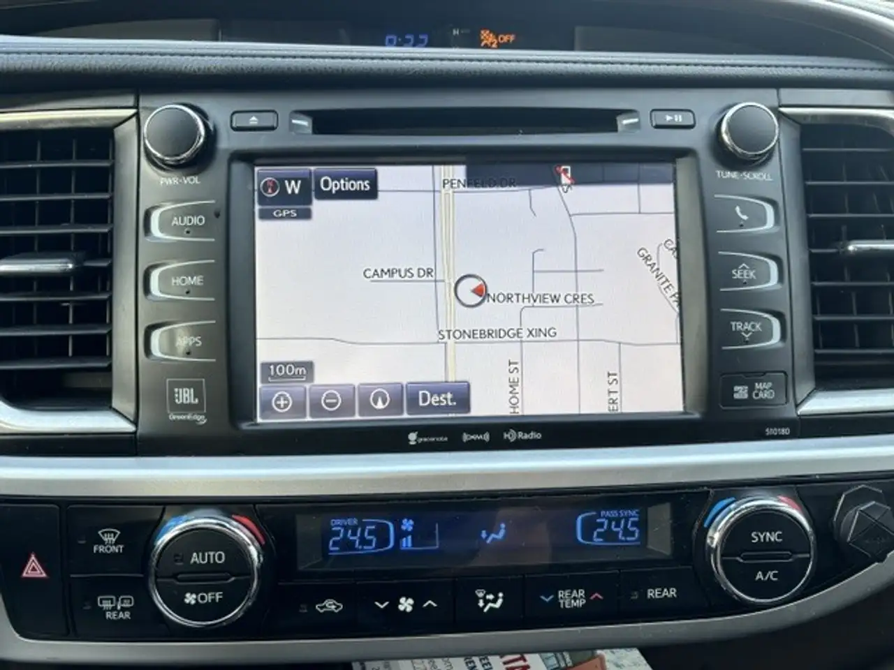 Toyota Highlander снимка Toyota Highlander