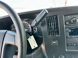 GMC Savana снимка GMC Savana