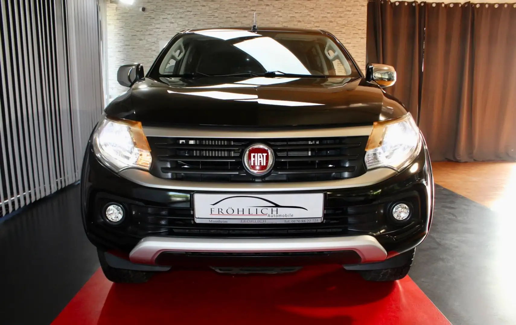 Fiat Fullback DOUBLE CAB LX LAUNCH EDITION HARDTOP Noir - 2