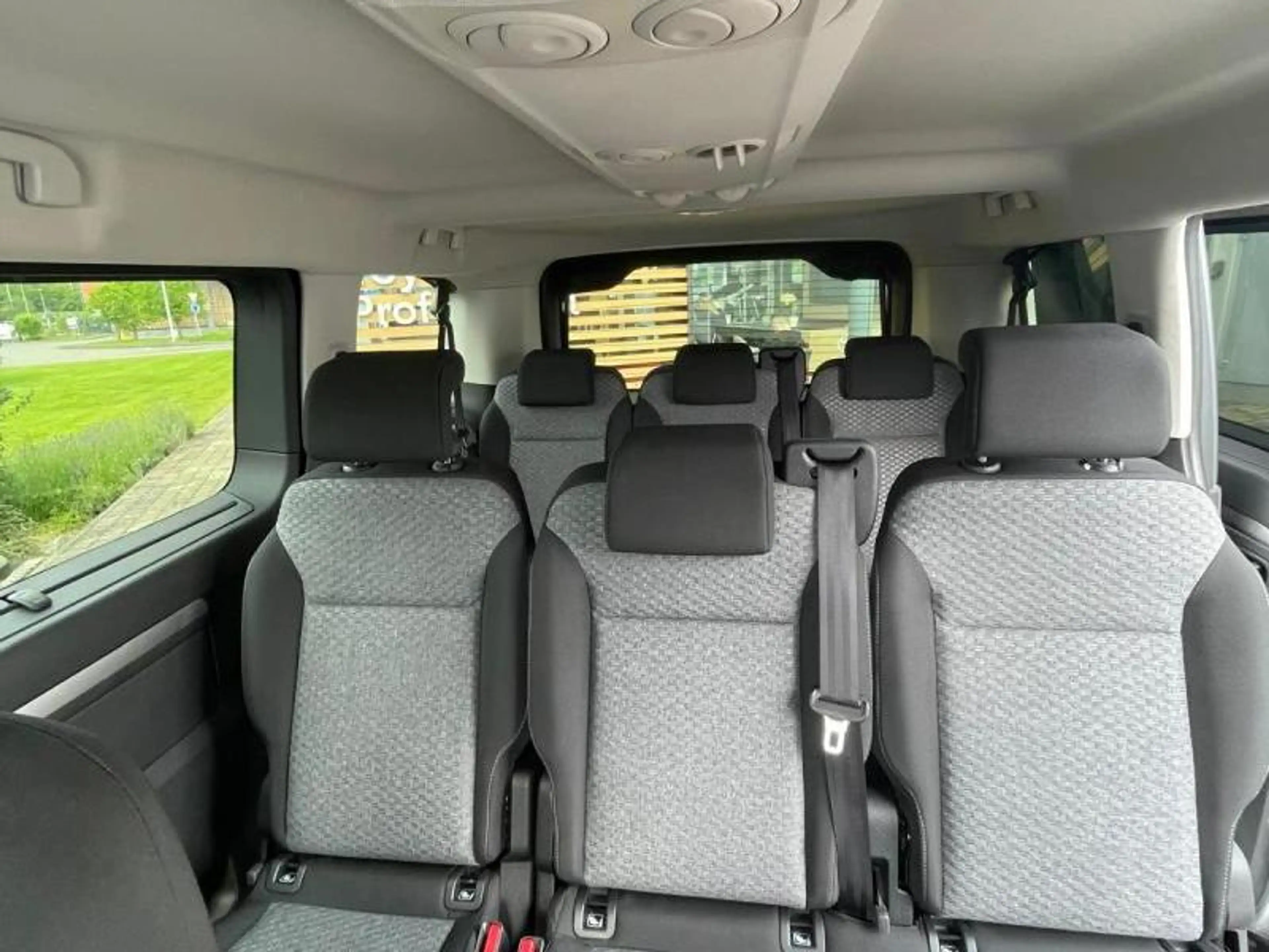 Toyota Verso Family 8pl — photo 10