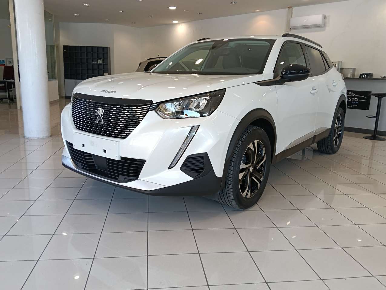 Peugeot 2008 2008 1.5 bluehdi Allure s