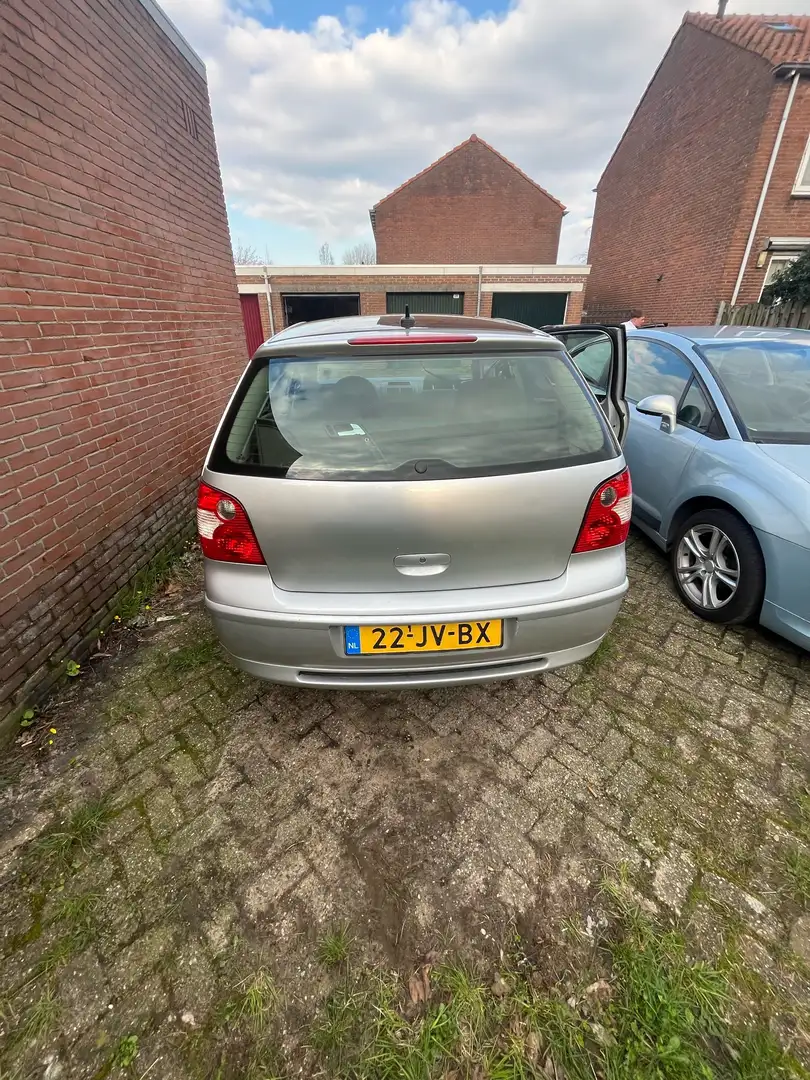 Volkswagen Polo 1.9 TDI Zilver - 2