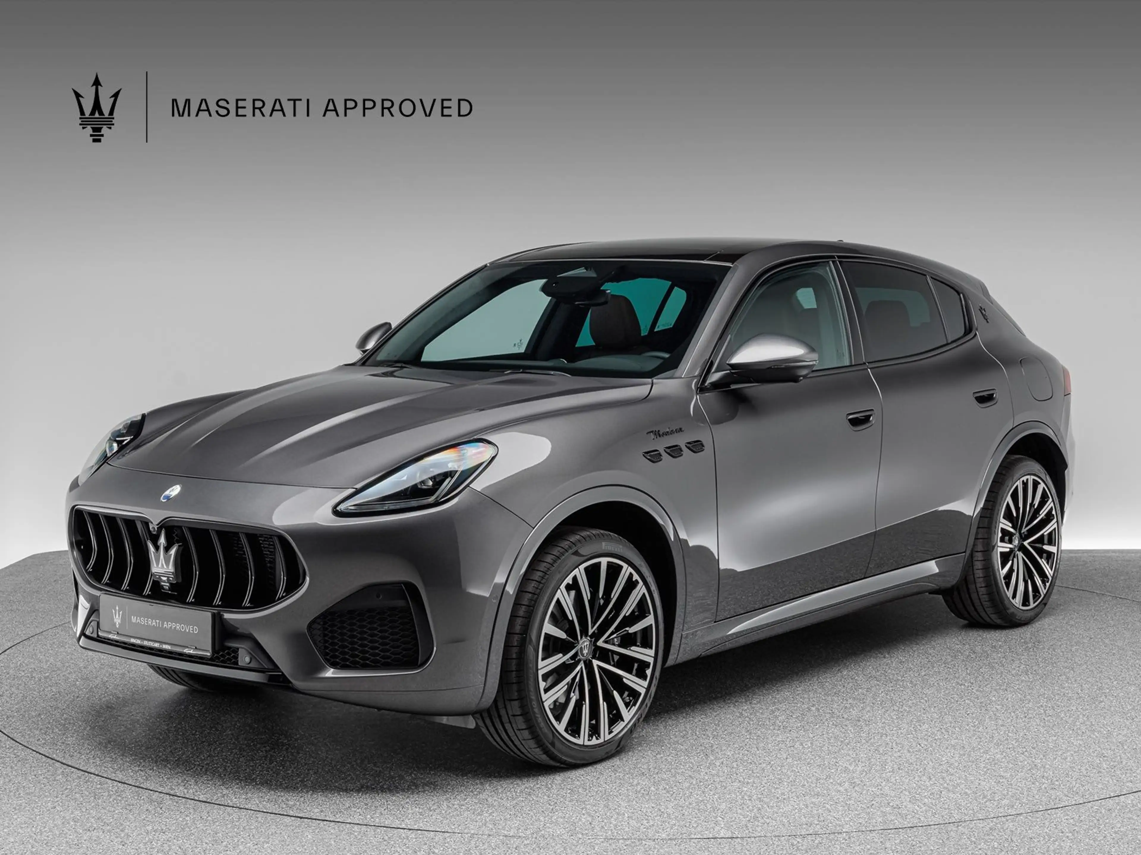 Maserati Grecale Modena PANO + MARRONE LEDER