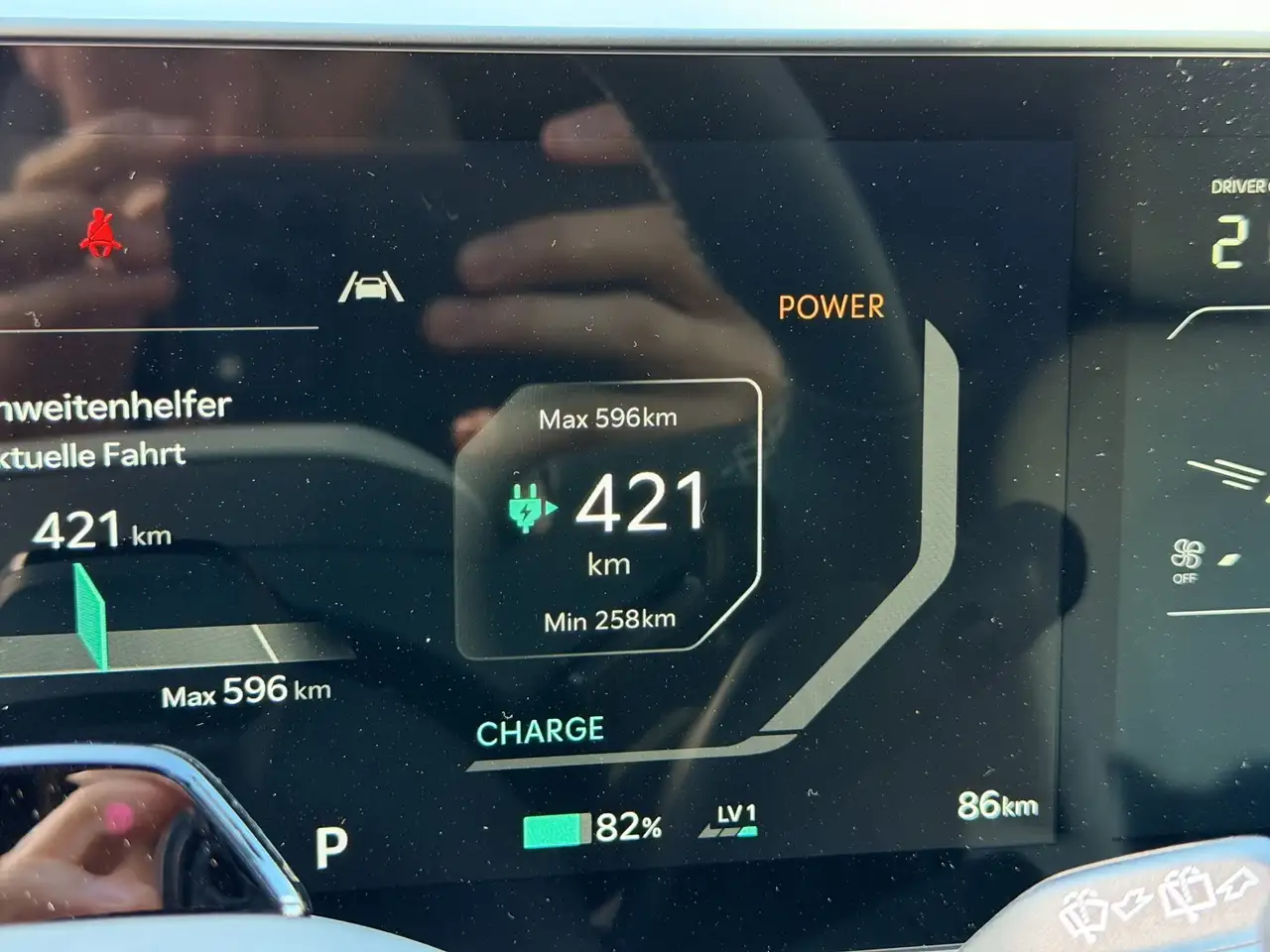 Kia EV3 81,4-kWh FWD GT-Line *DriveWise/ Glasdach* 18