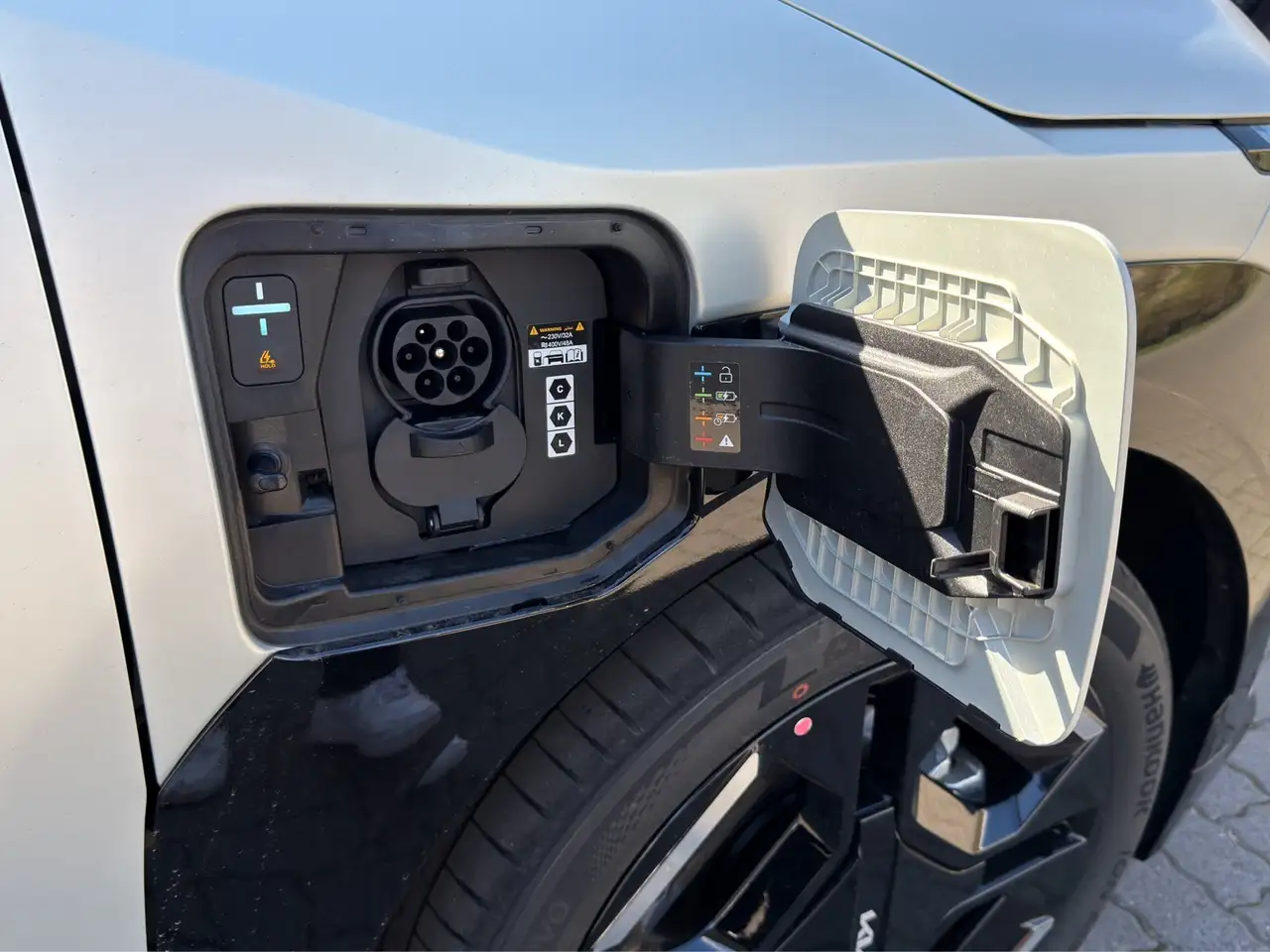 Kia EV3 81,4-kWh FWD GT-Line *DriveWise/ Glasdach* 17