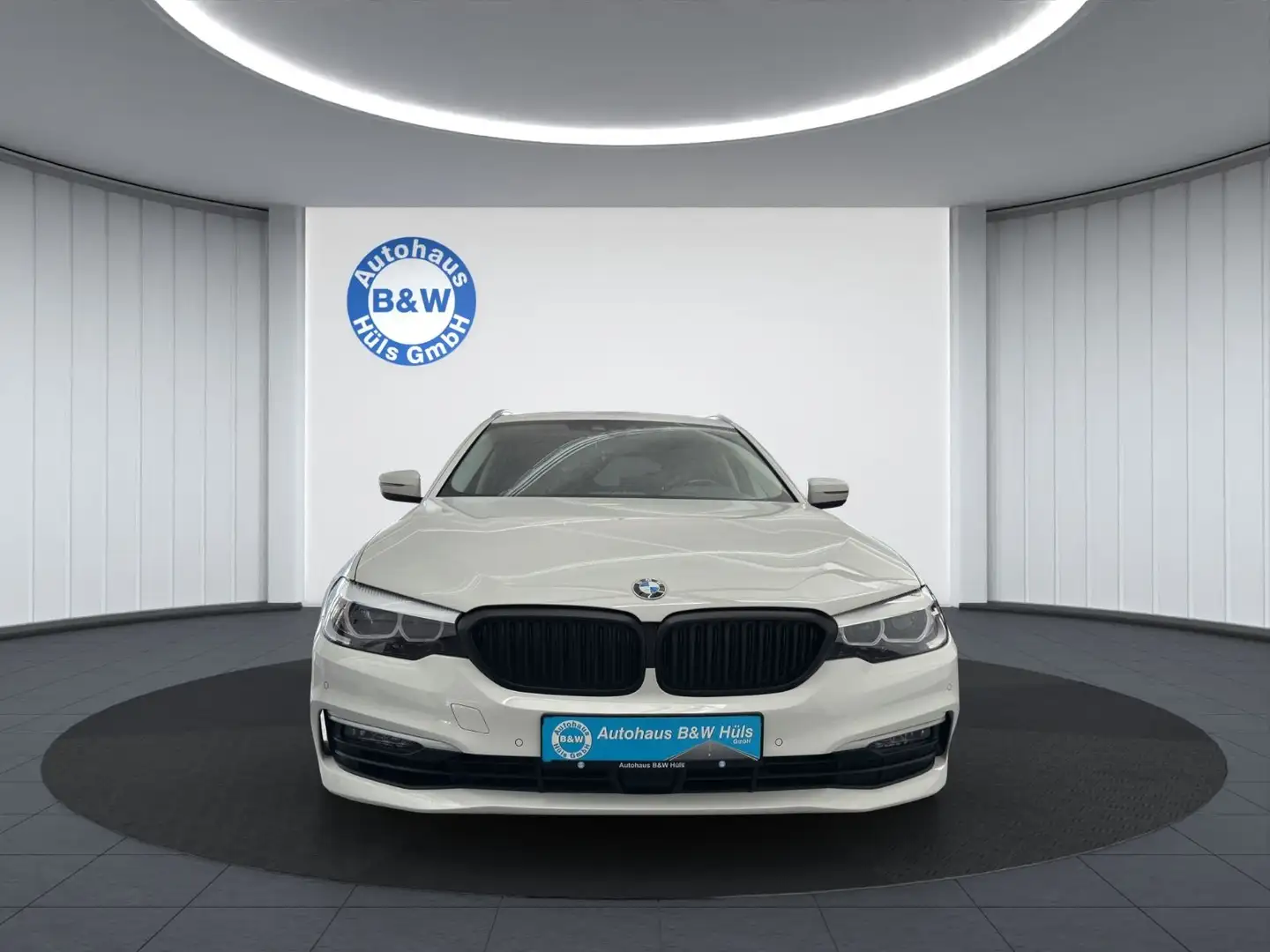 BMW 520 d Aut. LED*NAVI*SHZ*ACC*KLIMA*AHK*PDC*KAMERA Blanc - 2