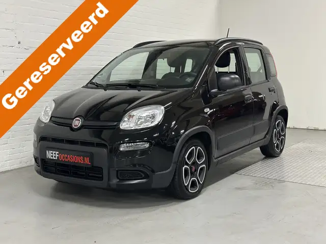 Fiat Panda 1.0 Hybrid AIRCO / ELK.PAKKET / HYBRT Dealer onder
