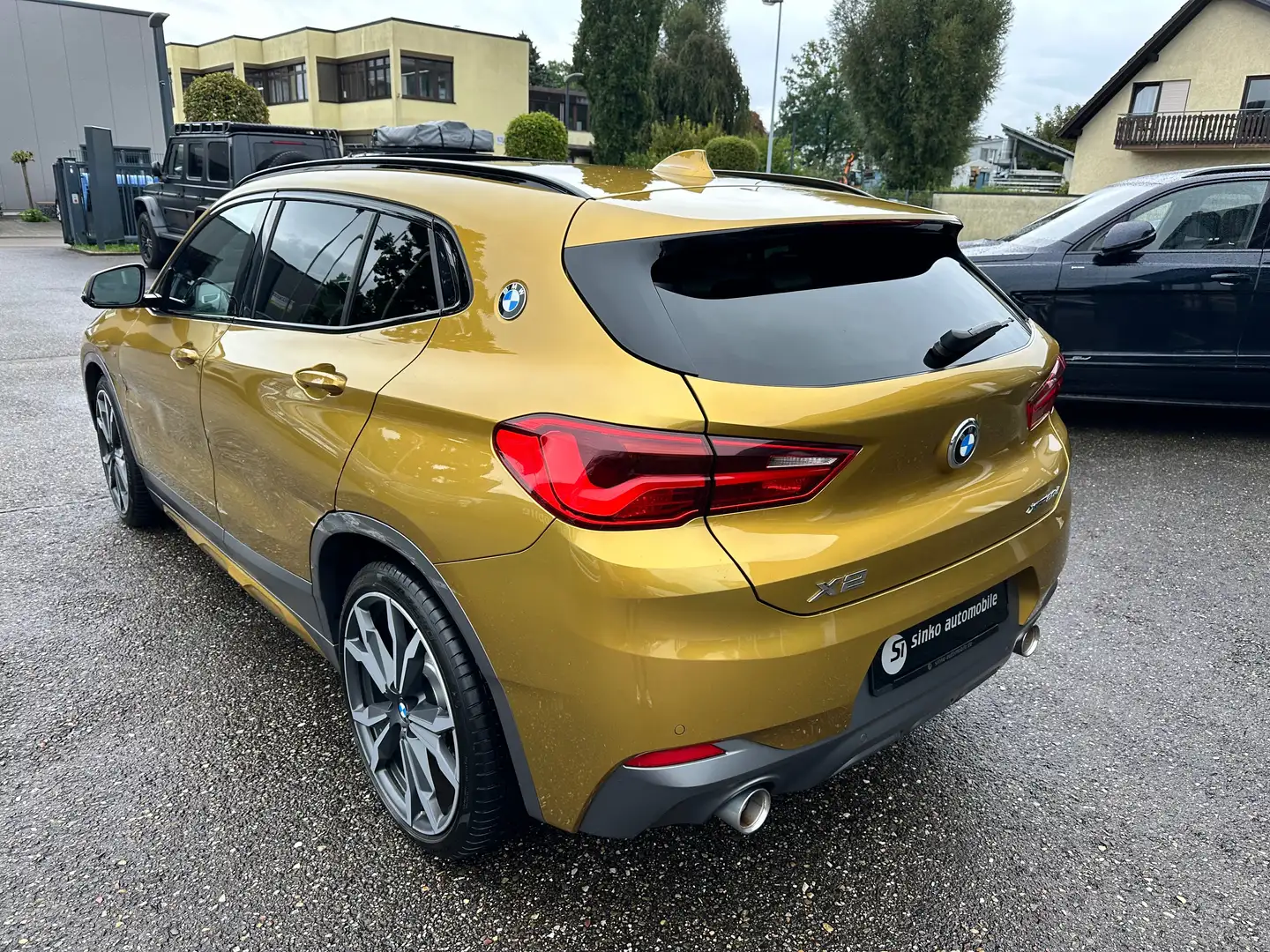 BMW X2 xDrive 20 d M Sport X Panorama AHK 20 " Beige - 2
