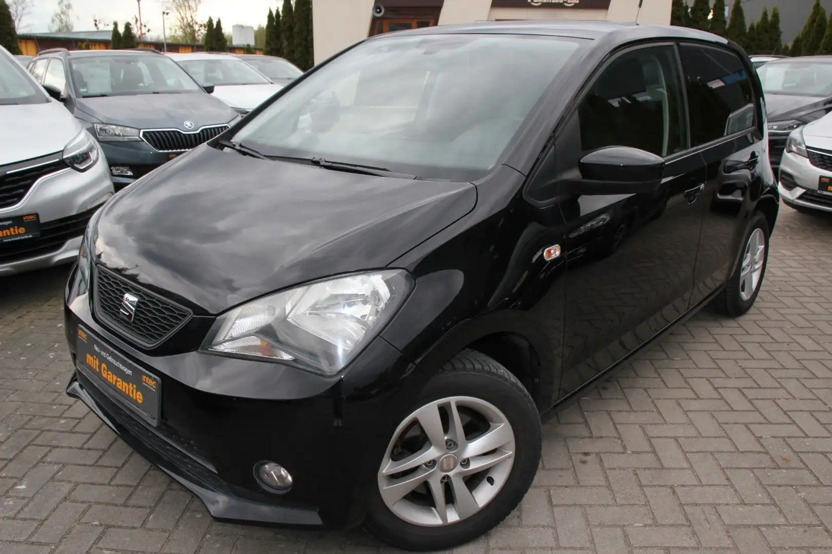SEAT Mii Style Klima/Sitzhz/PDC/Alu/Allwetter/Tempoma Schwarz - 2